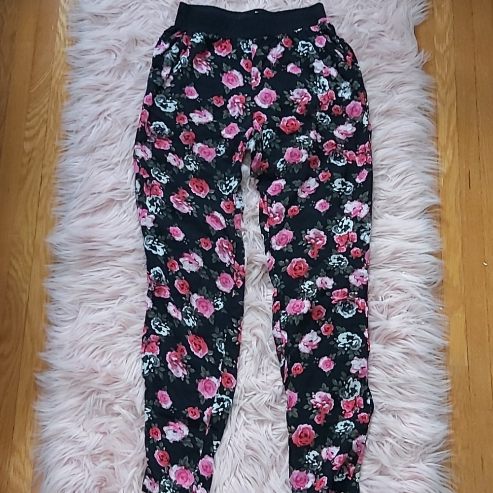 Flower printed joggers
